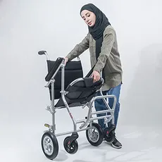 ویلچر آلمینیومی همراه 